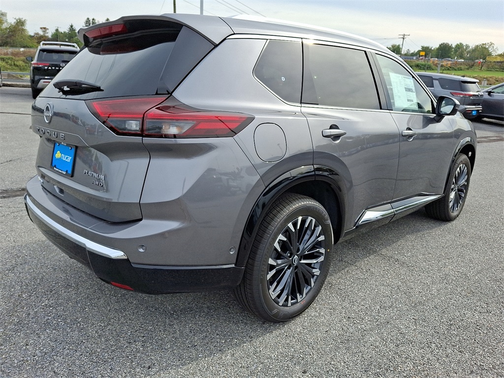 2026 Nissan Rogue Platinum photo 4