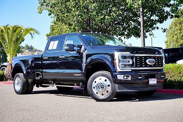 2024 Ford F-450SD Limited