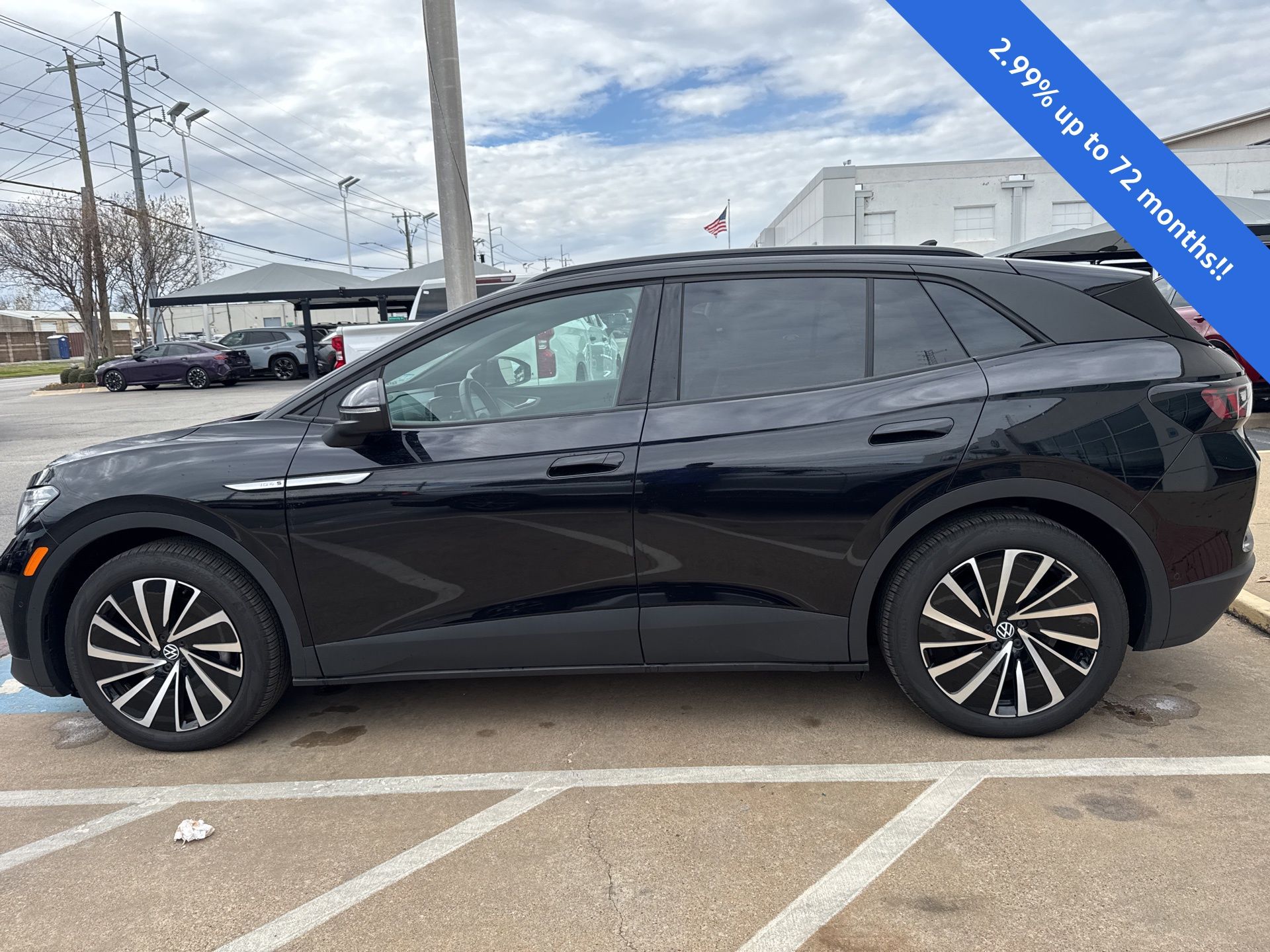 Used 2024 Volkswagen ID.4 S with VIN 1V25MPE87RC016465 for sale in Fort Worth, TX