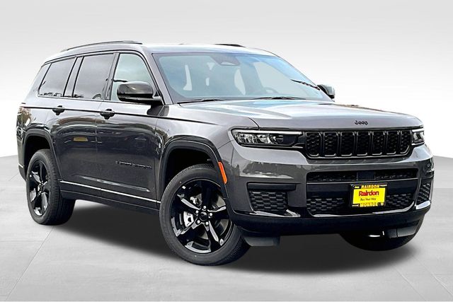 2025 Jeep Grand Cherokee L Altitude's photo