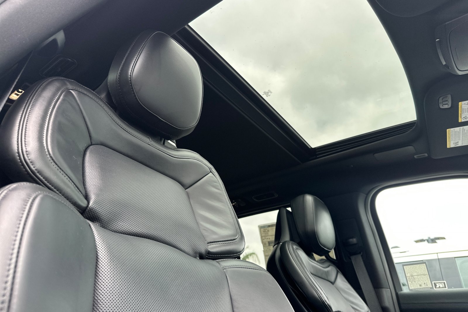 2024 Lincoln Navigator L Reserve photo 18