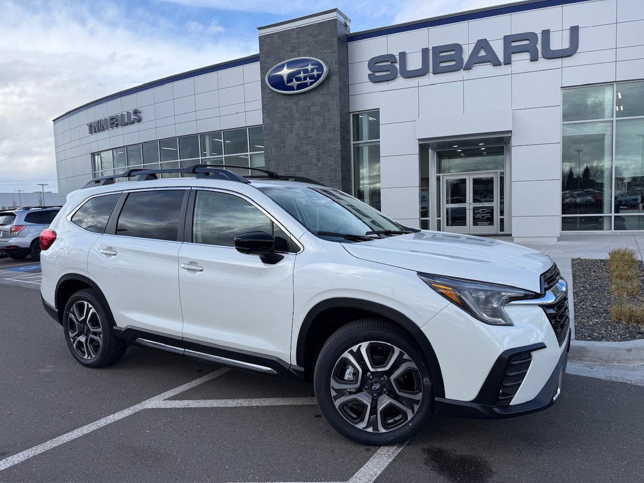 2026 Subaru Ascent Touring's photo