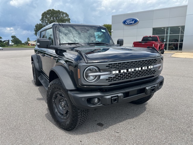 2025 Ford Bronco Badlands photo 3