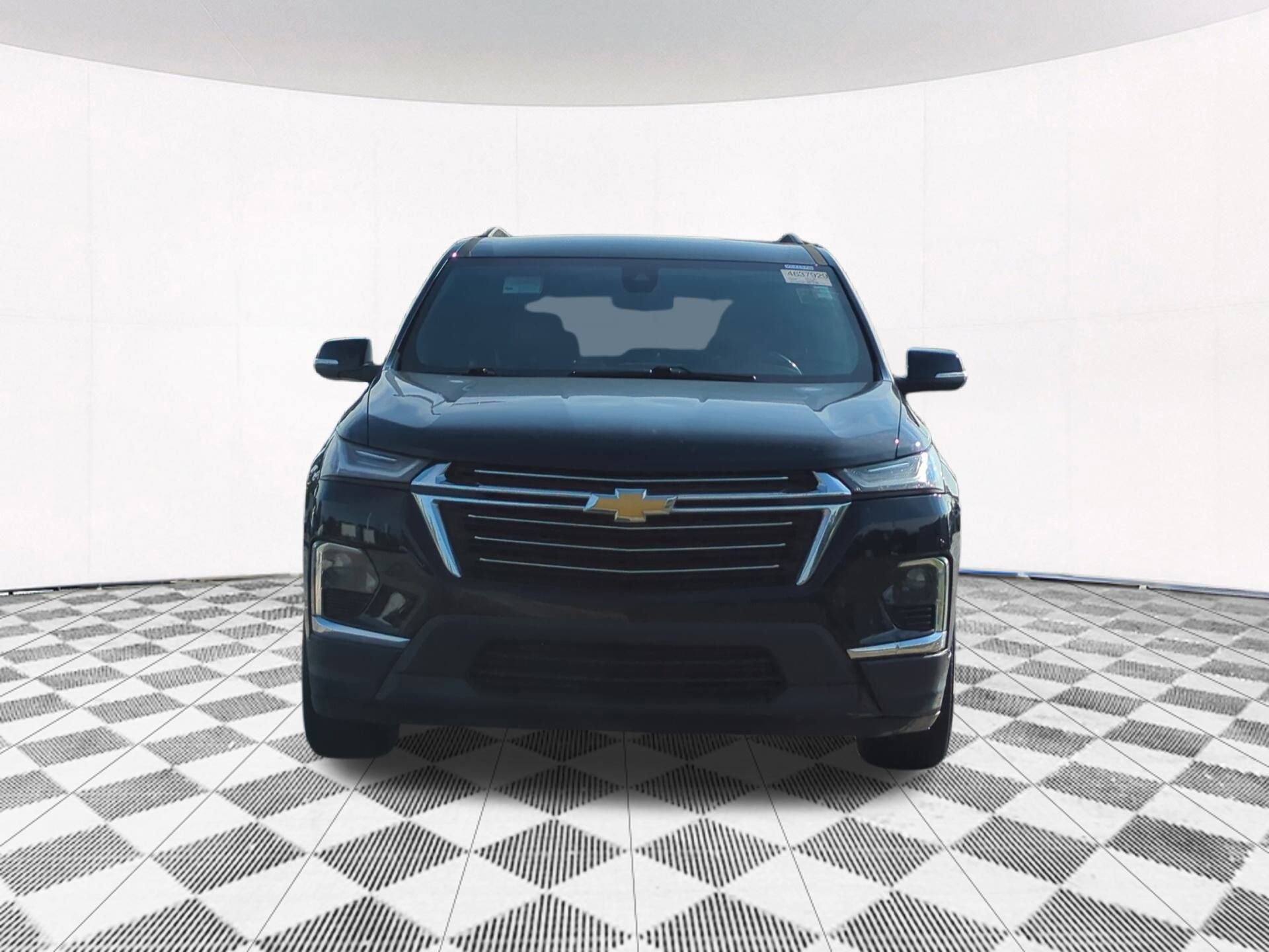 2022 Chevrolet Traverse Cloth photo 2