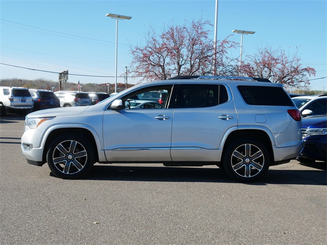 2019 Gmc Acadia Denali photo 3