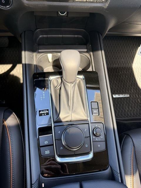2025 Mazda CX-50 Premium Plus photo 10