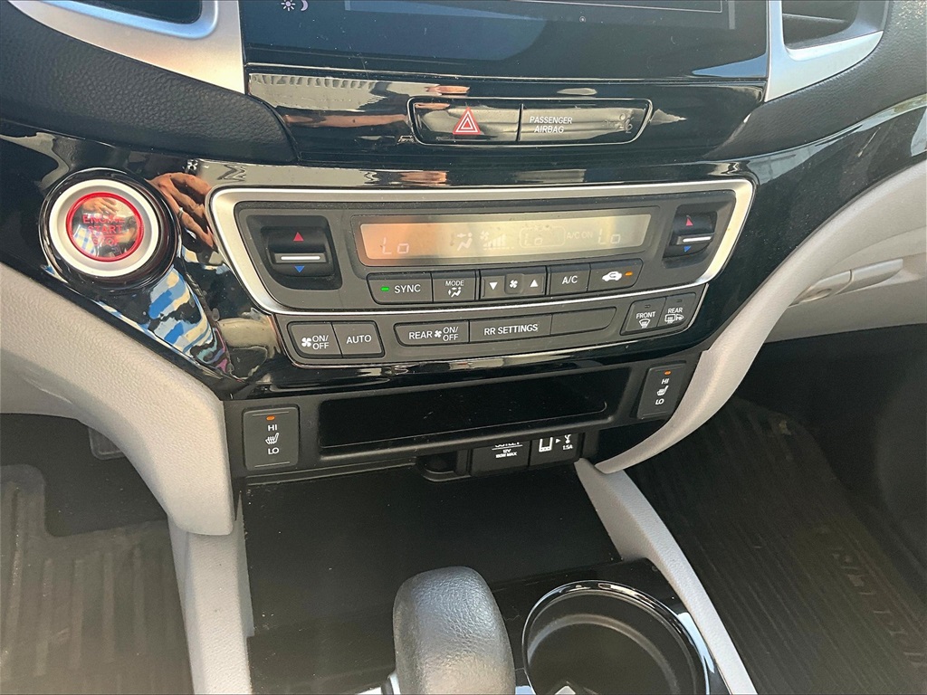 2019 Honda Ridgeline RTL-E photo 26