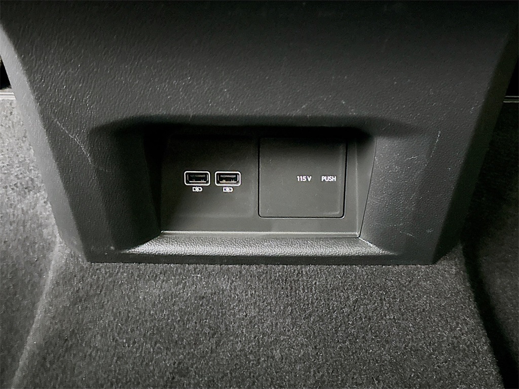 2021 Volkswagen Atlas SEL photo 16