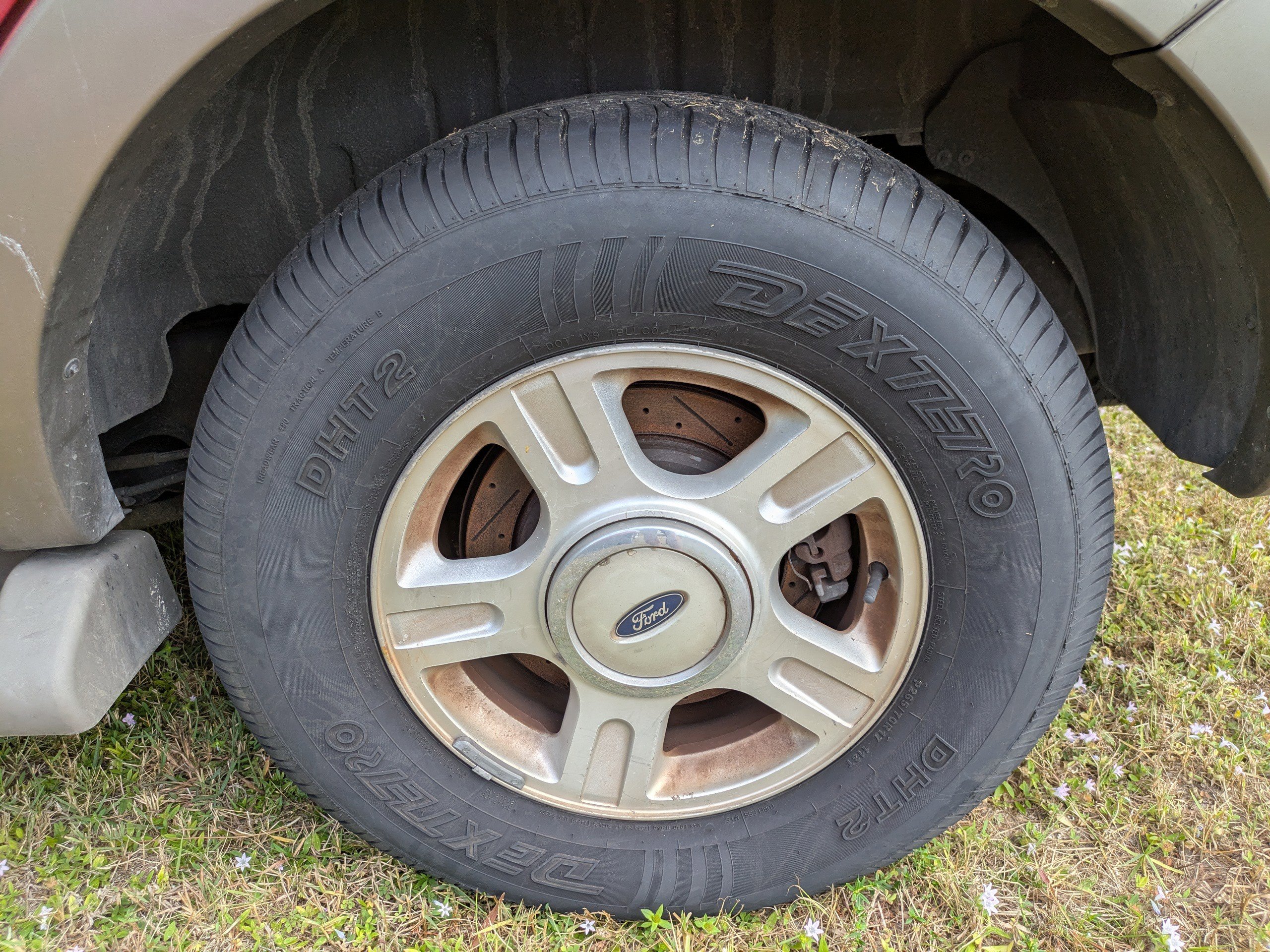 2001 Ford Excursion Limited photo 4