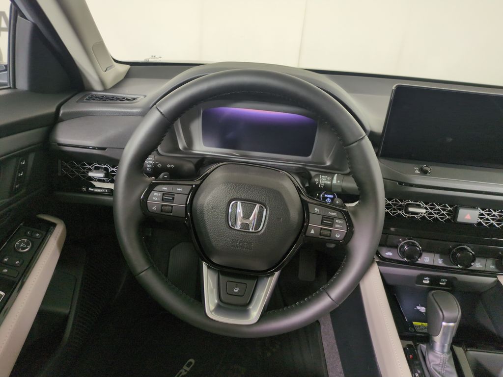 2025 Honda Accord Hybrid Touring photo 14