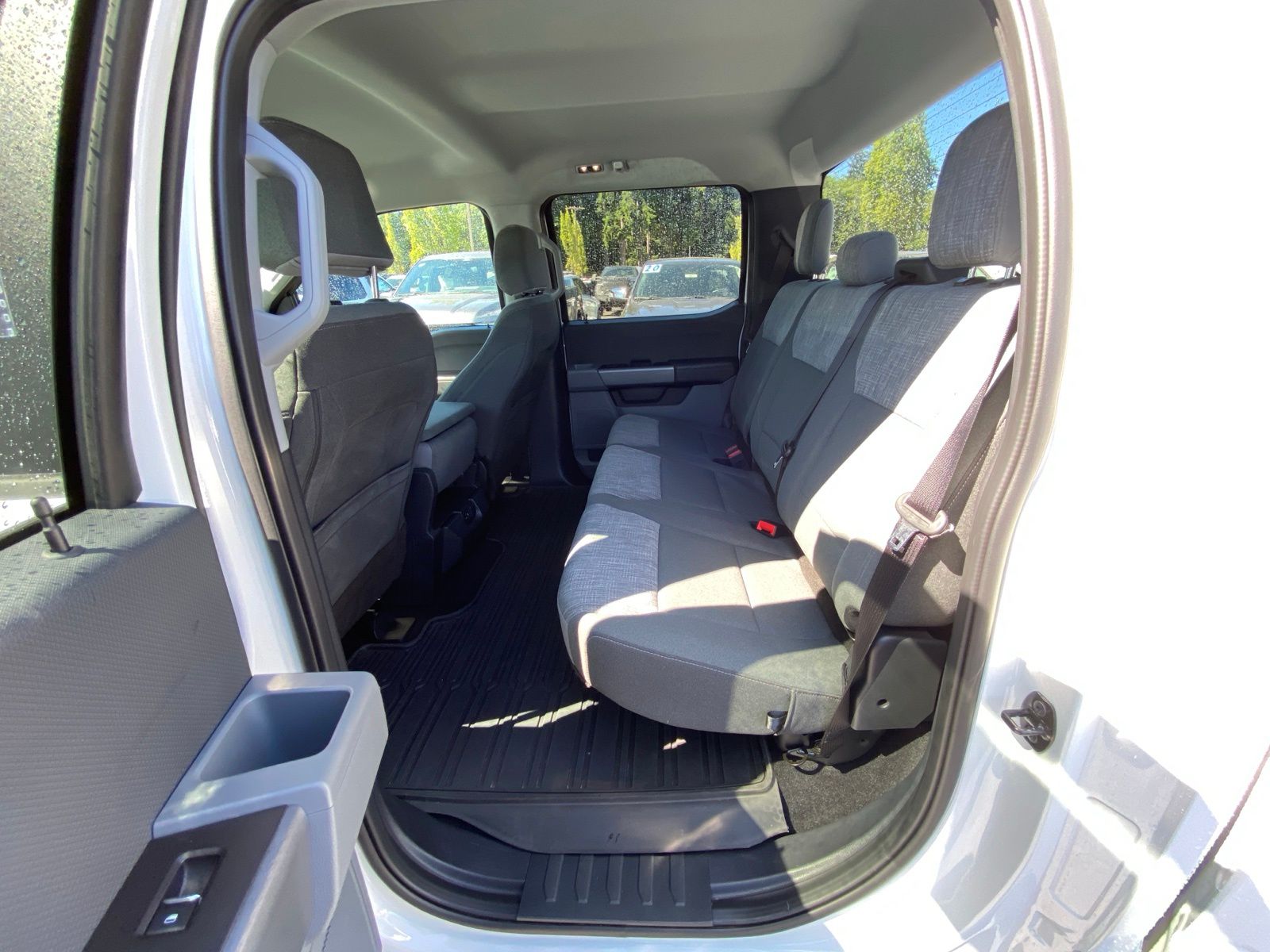 2023 Ford F-150 XLT photo 18