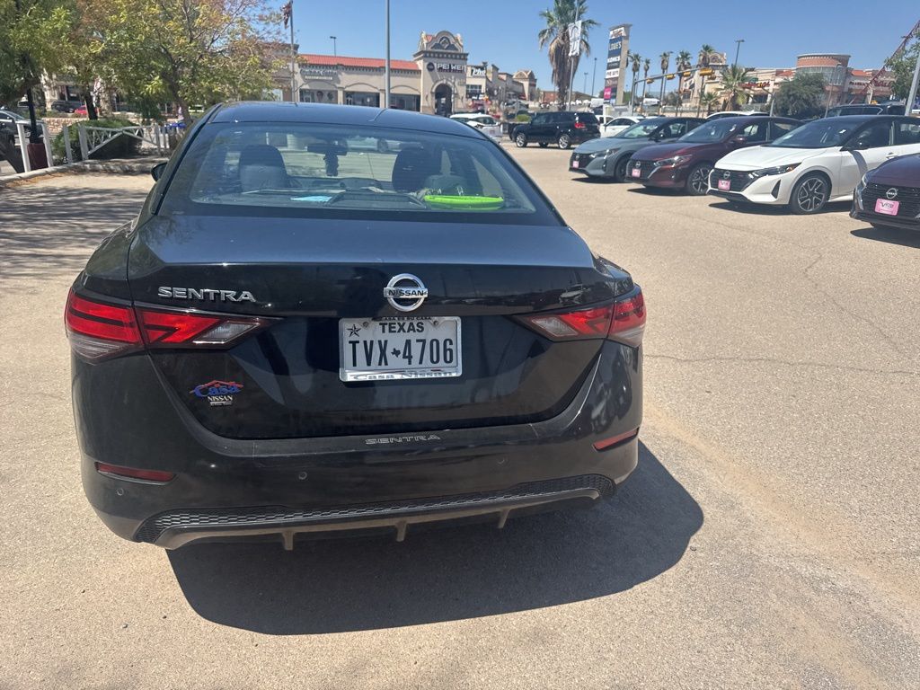 2021 Nissan Sentra S photo 10