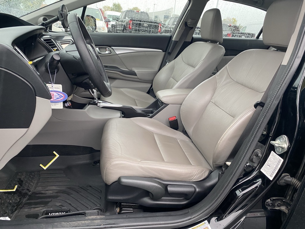2013 Honda Civic EX-L photo 2