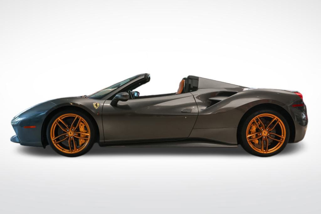 2019 Ferrari 488 Spider photo 2