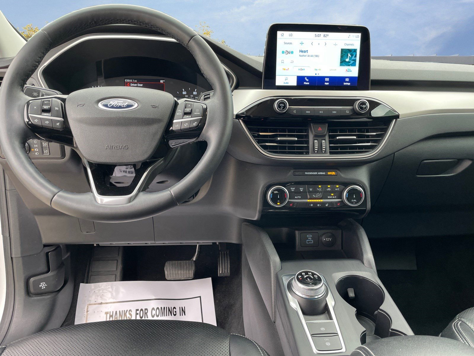 2022 Ford Escape SEL photo 9