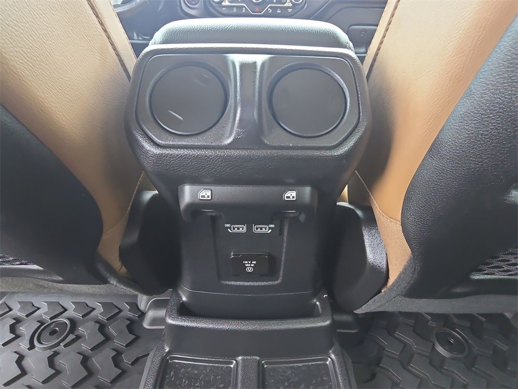 2022 Jeep Wrangler Unlimited Rubicon photo 20
