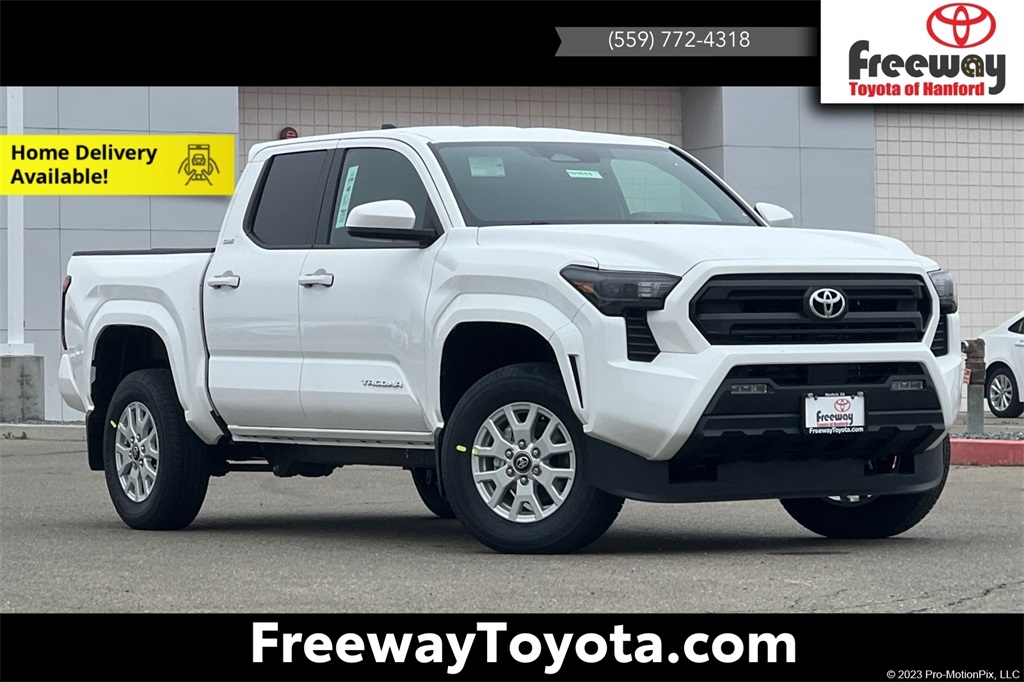 2026 Toyota Tacoma SR5's photo