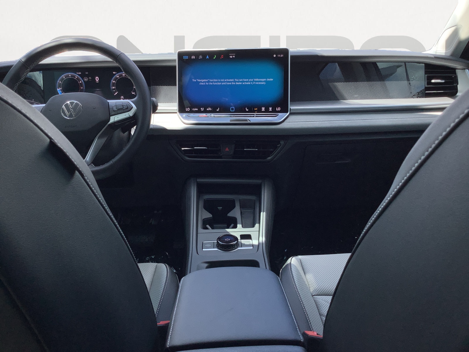 2025 Volkswagen Tiguan SE photo 11