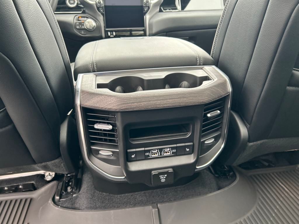 2026 Ram 1500 Laramie photo 23