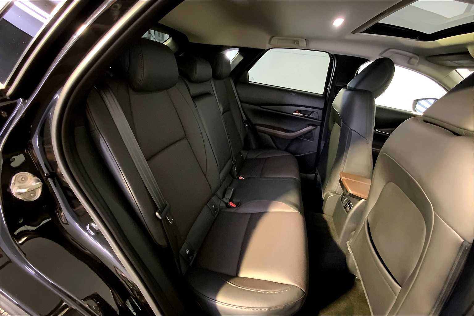 2022 Mazda CX-30 2.5 Turbo Premium Plus photo 18