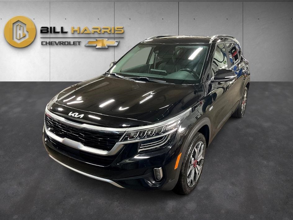 2023 Kia Seltos SX's photo