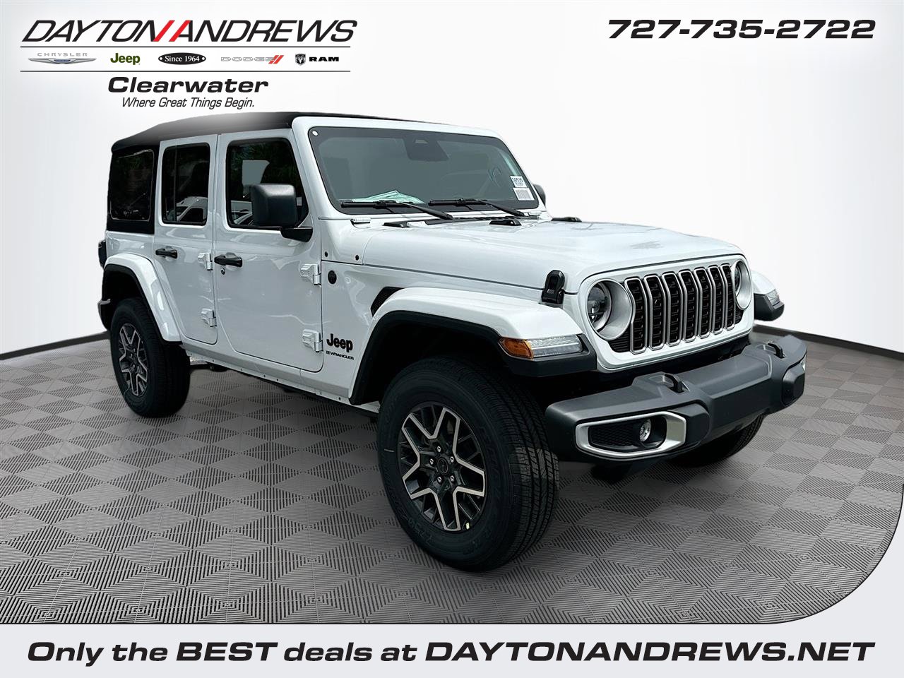 2025 Jeep Wrangler 4-Door Sahara's photo