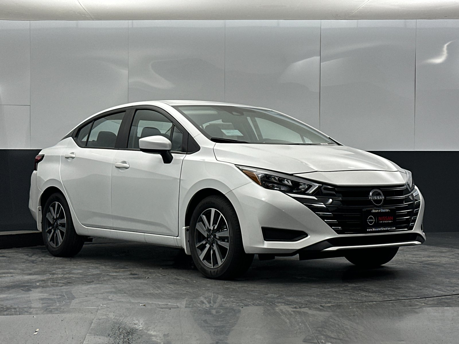 2025 Nissan Versa Sedan SV's photo