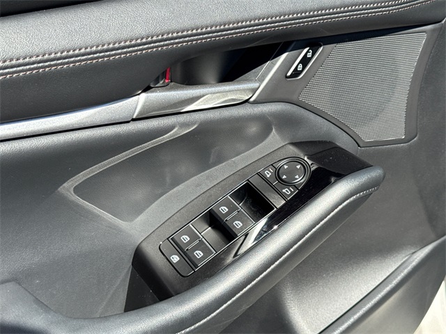 2025 Mazda Mazda3 2.5 Select Sport photo 30