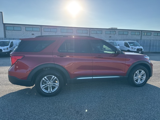 2022 Ford Explorer XLT photo 4