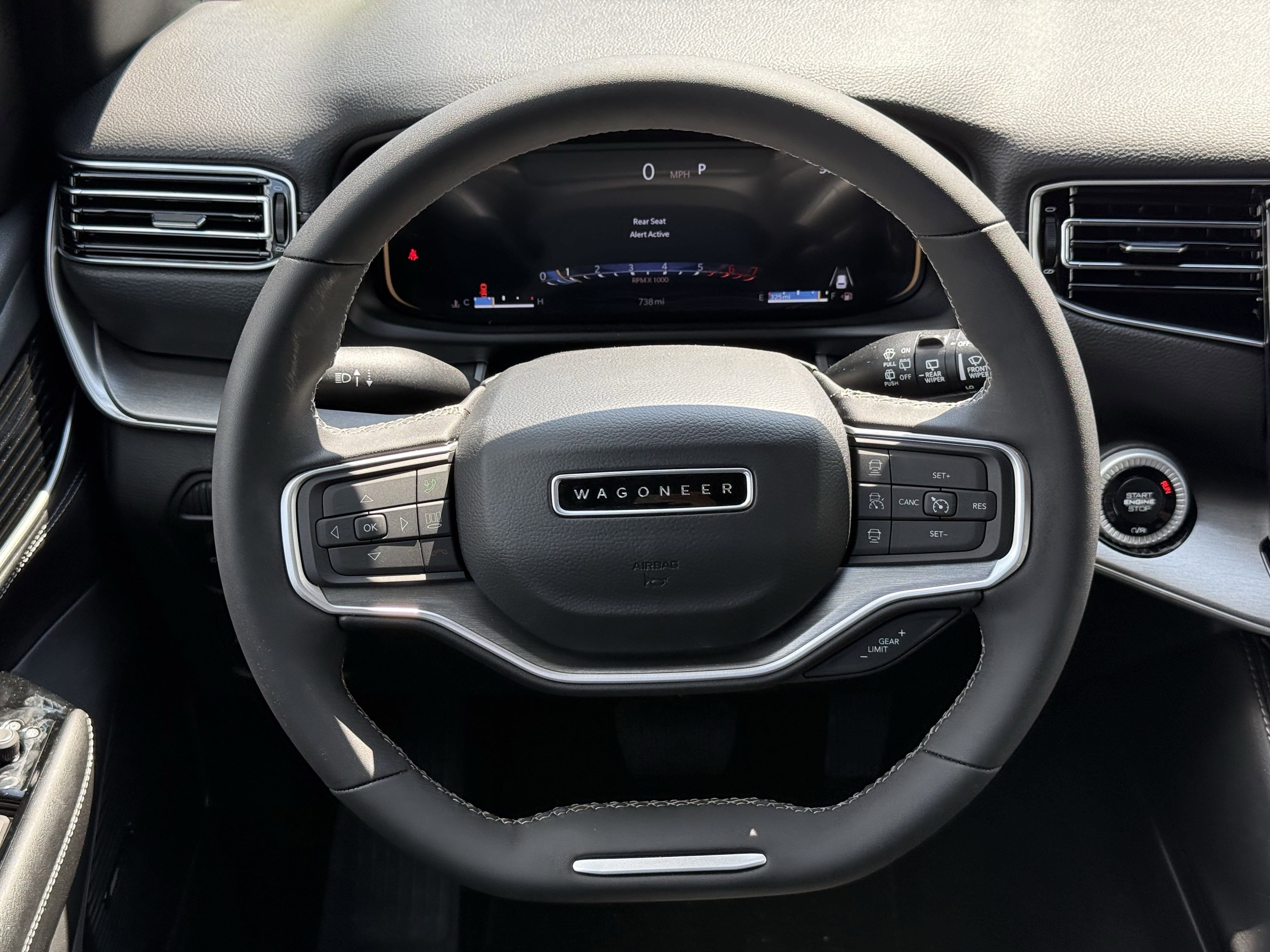 2025 Jeep Wagoneer Base photo 4