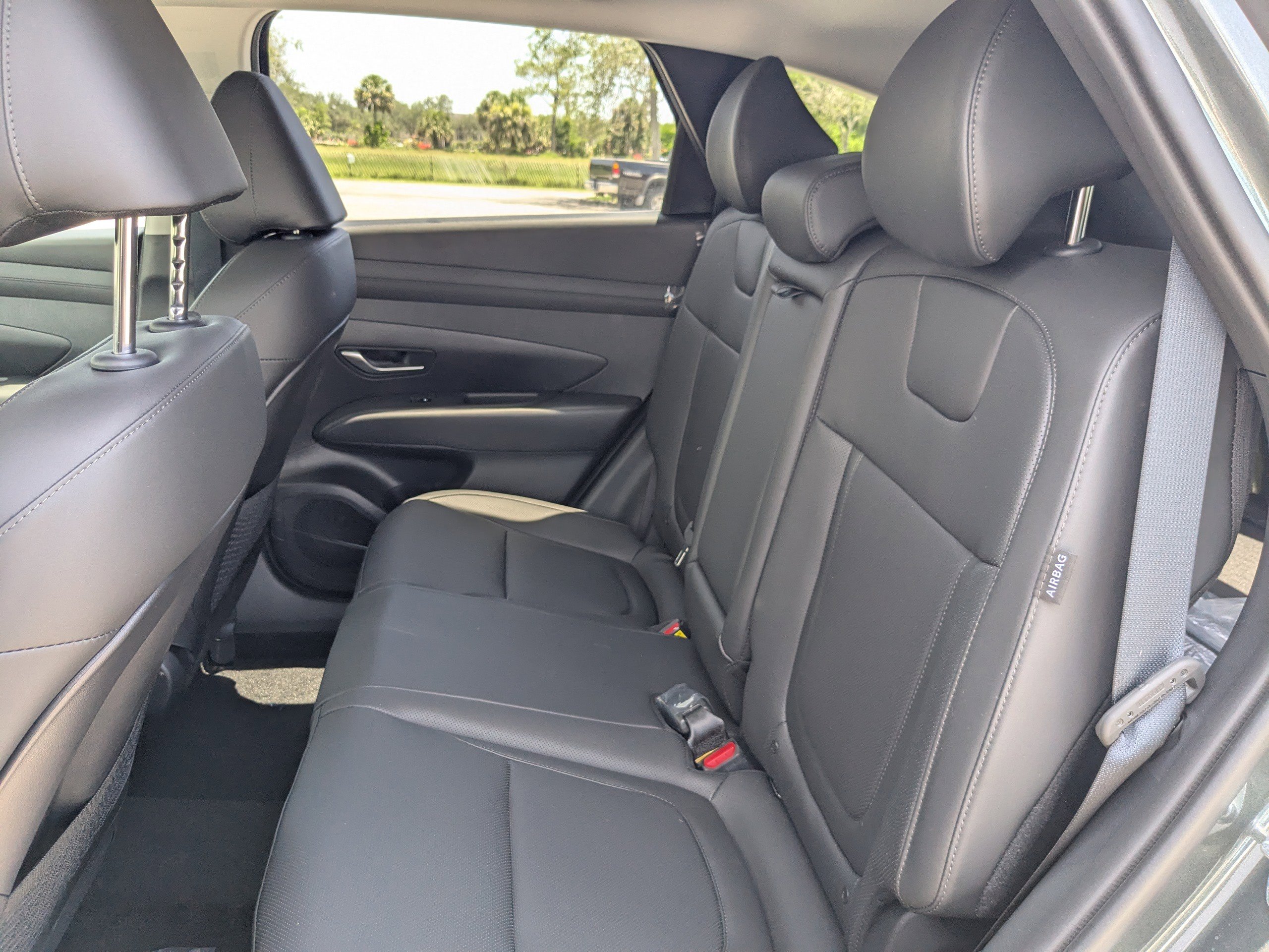 2025 Hyundai Tucson Hybrid SEL Convenience photo 13