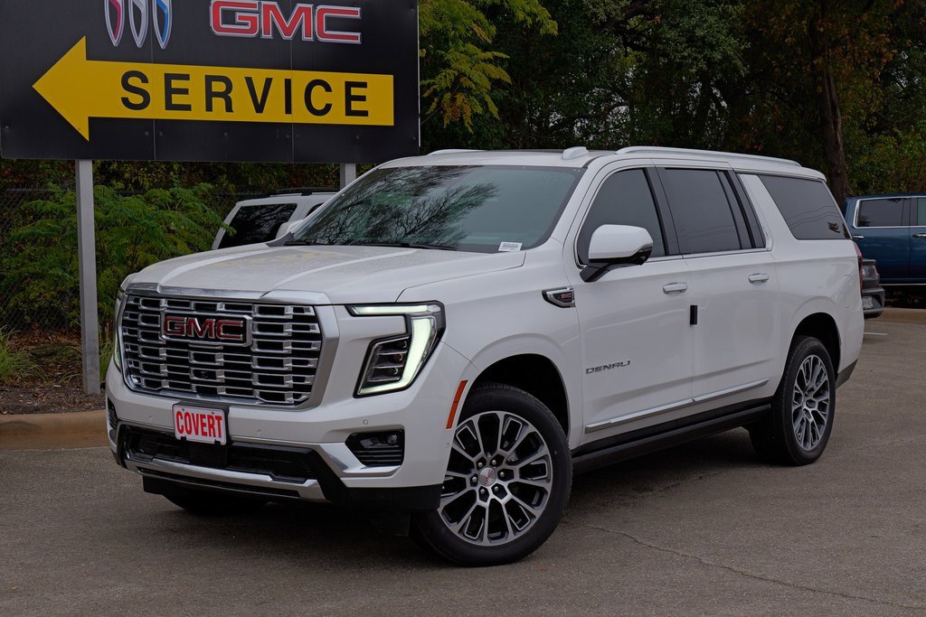 2025 GMC Yukon XL Denali's photo