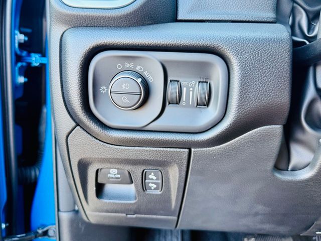 2025 Ram 1500 Big Horn Lone Star photo 6