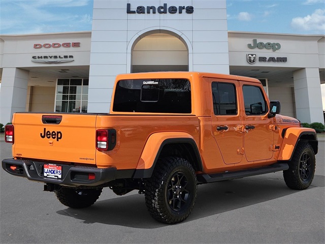 2025 Jeep Gladiator Sport photo 3