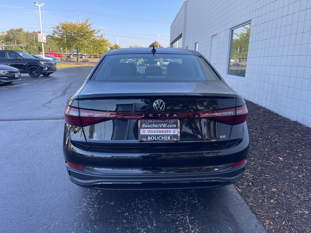 2025 Volkswagen Jetta 1.5T SE photo 4
