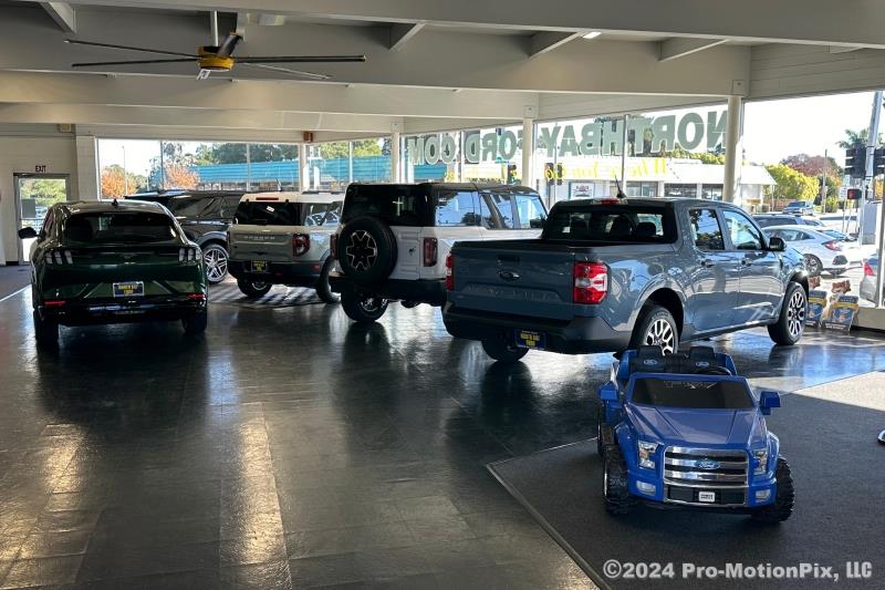 2023 Ford Expedition MAX Limited photo 37
