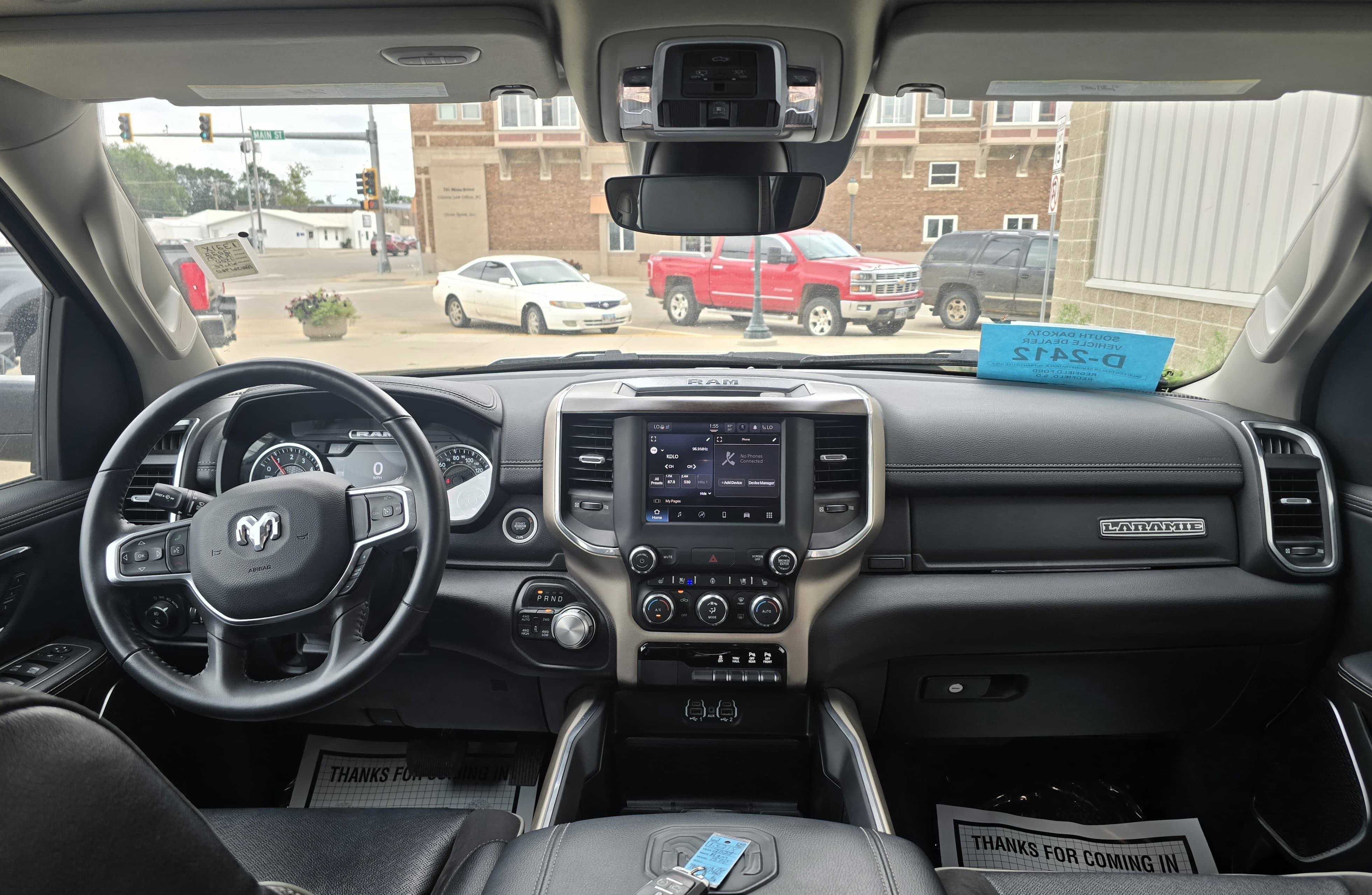 2022 Ram 1500 Laramie photo 11