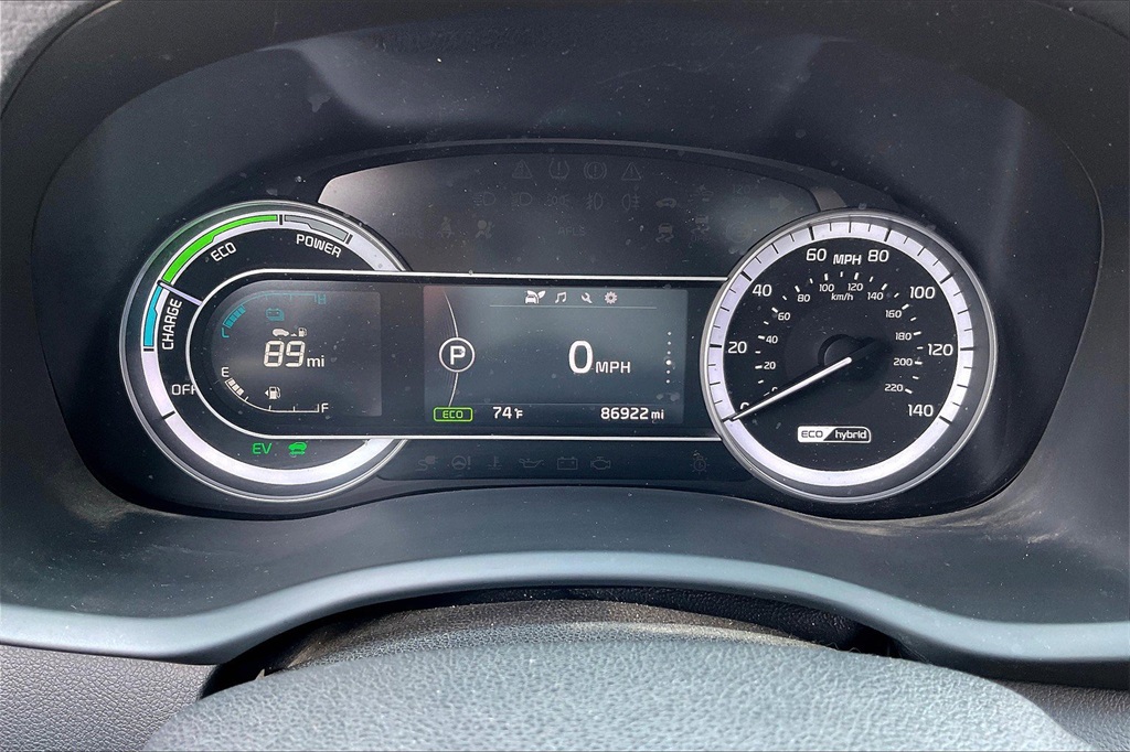 2018 Kia Niro LX photo 9