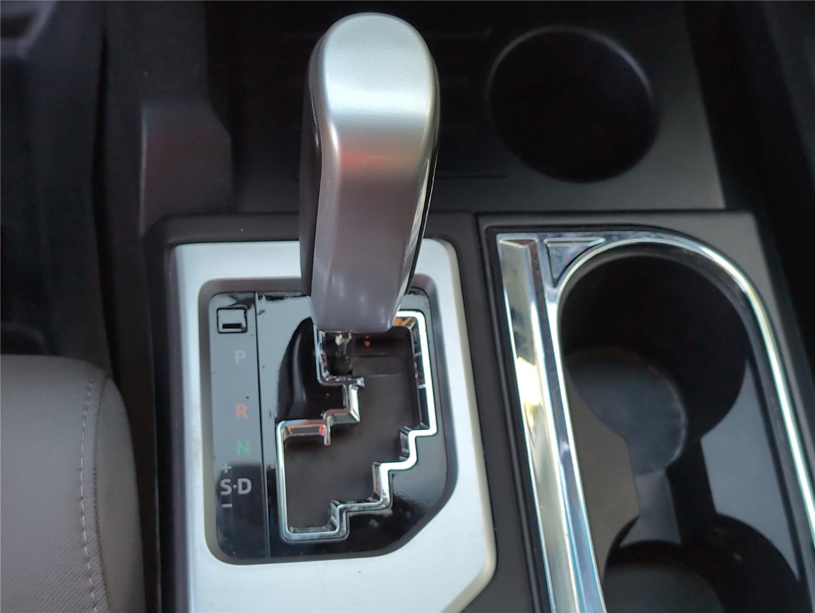 2014 Toyota Tundra SR photo 15