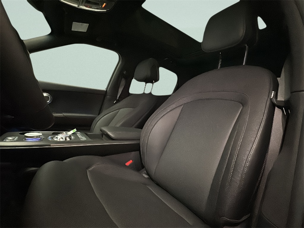 2026 Genesis GV60 AWD photo 8