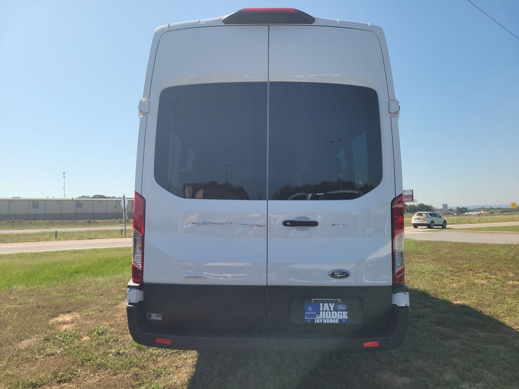 2025 Ford Transit photo 3