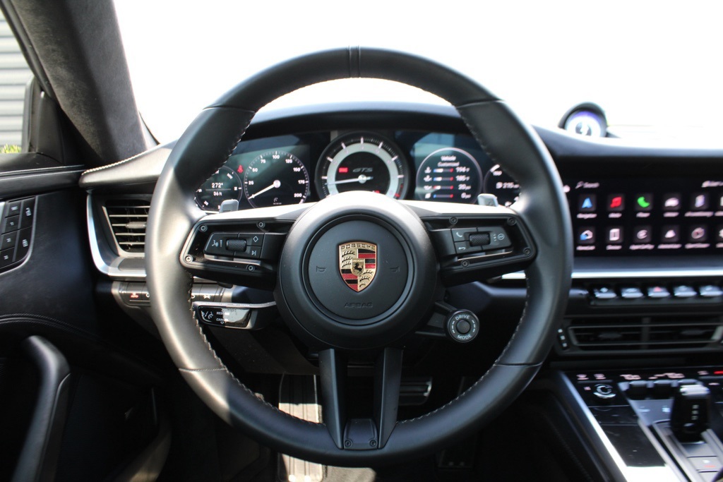 2022 Porsche 911 GTS Coupe photo 21