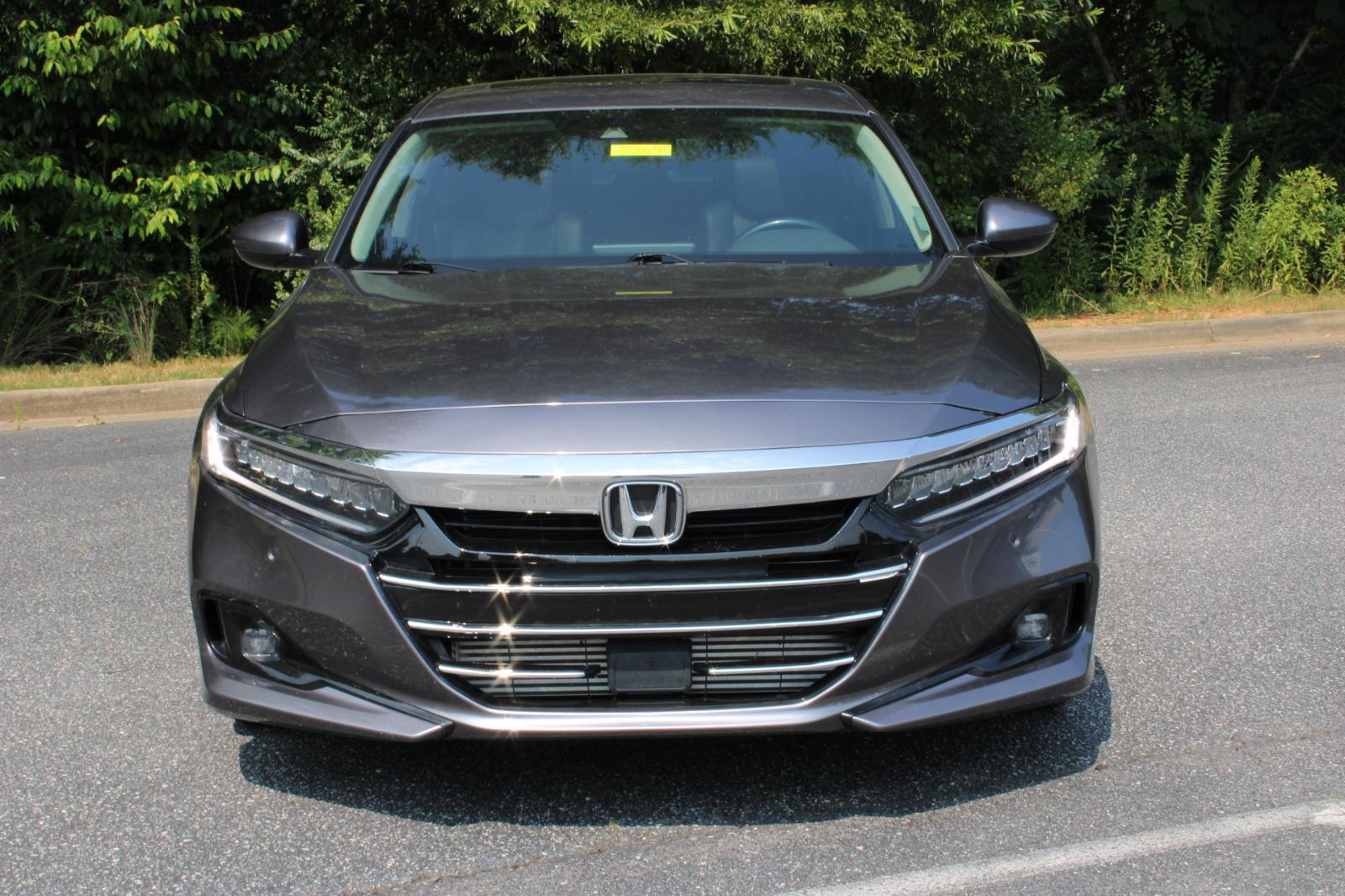 2022 Honda Accord EX-L 1.5T photo 2