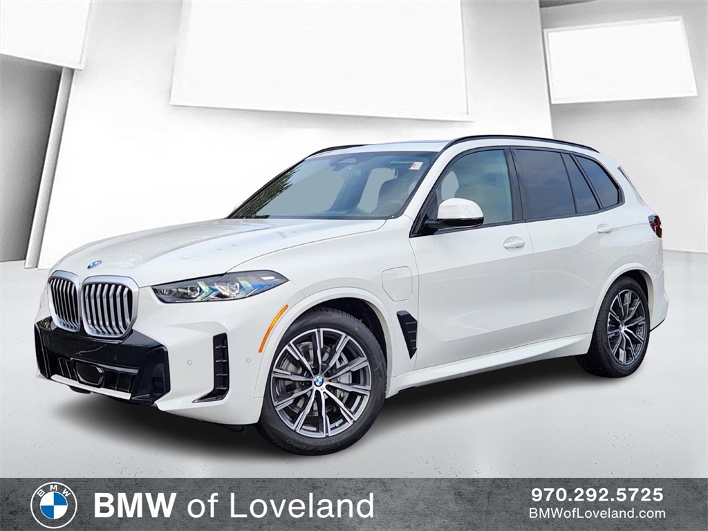 2026 BMW X5 50e's photo