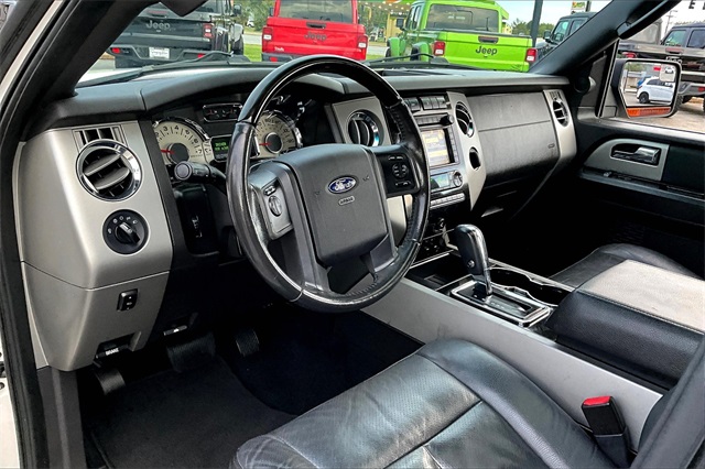 2014 Ford Expedition EL Limited photo 17