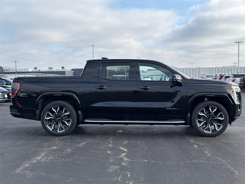 2025 Gmc Sierra EV Denali photo 8