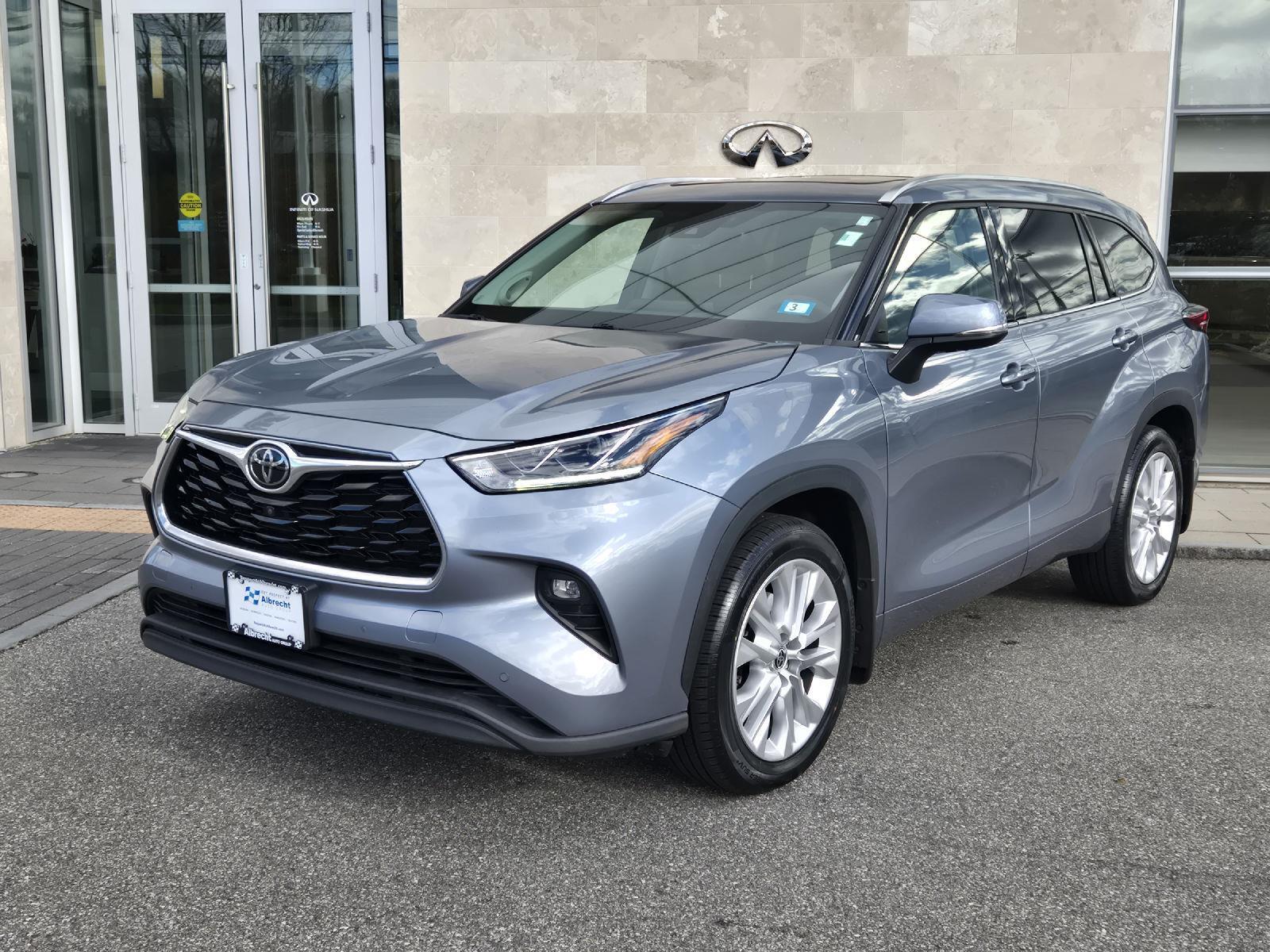 2021 Toyota Highlander Limited's photo