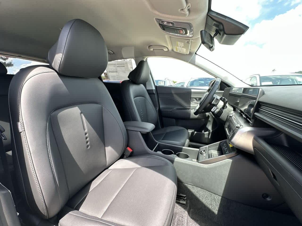 2026 Hyundai Kona SEL photo 25