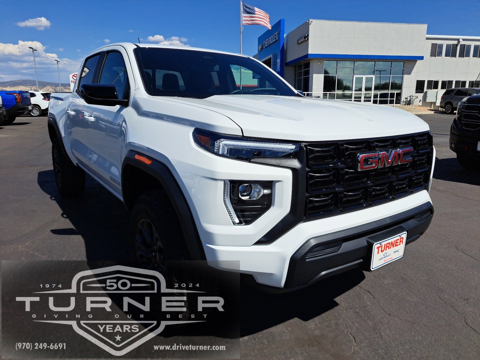2025 GMC Canyon Elevation's photo