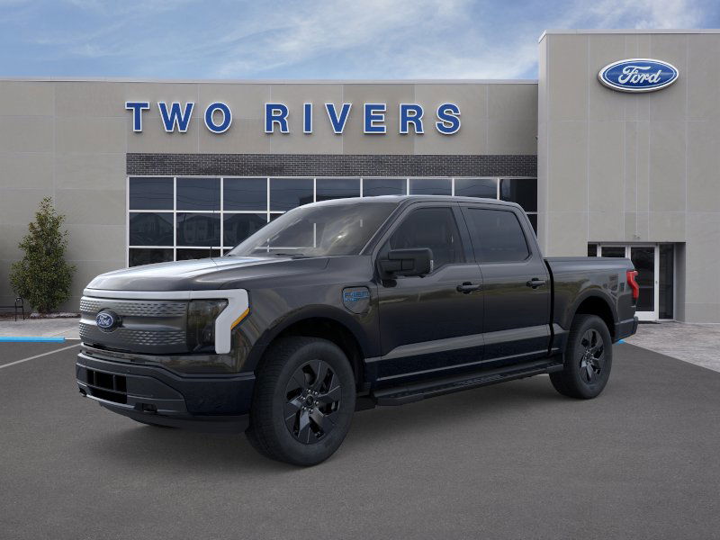 2025 Ford F-150 Lightning Flash's photo